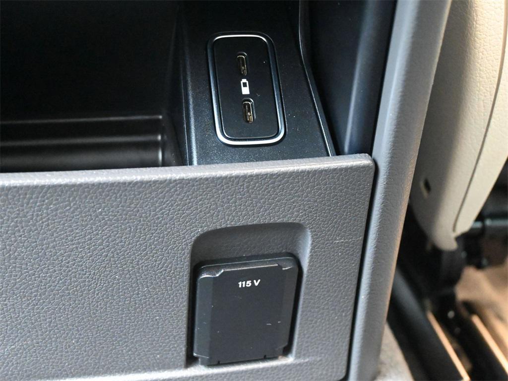 used 2020 Mercedes-Benz GLE 350 car, priced at $26,250