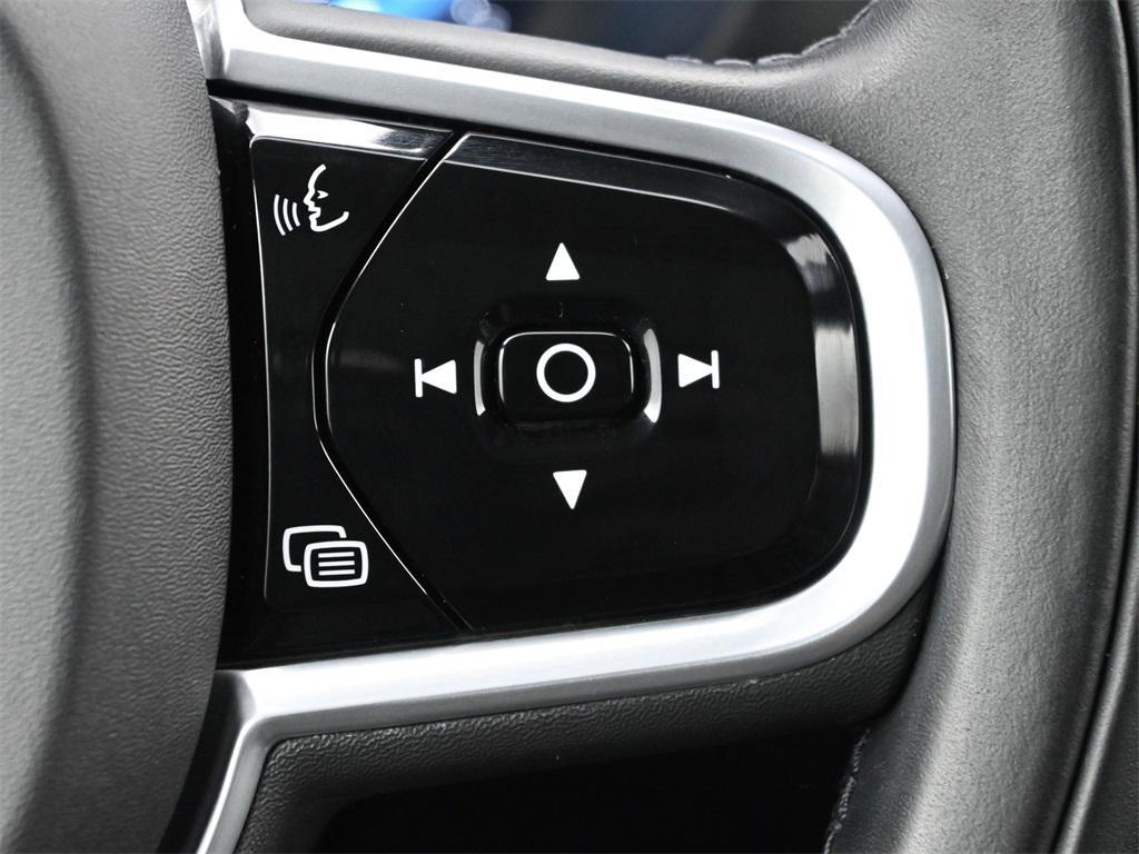 used 2022 Volvo XC60 car, priced at $36,000