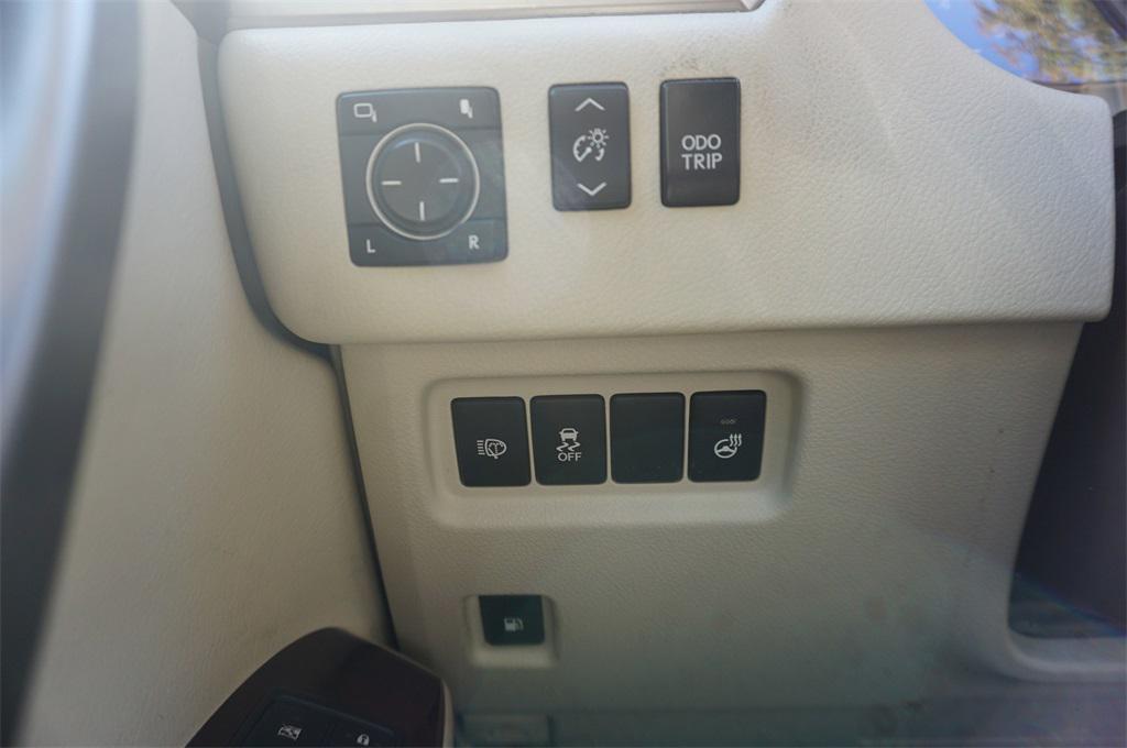 used 2011 Lexus GX 460 car, priced at $9,750