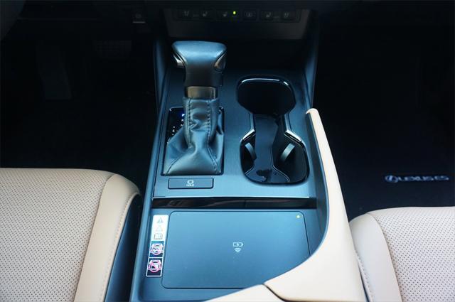 used 2023 Lexus ES 350 car, priced at $40,750