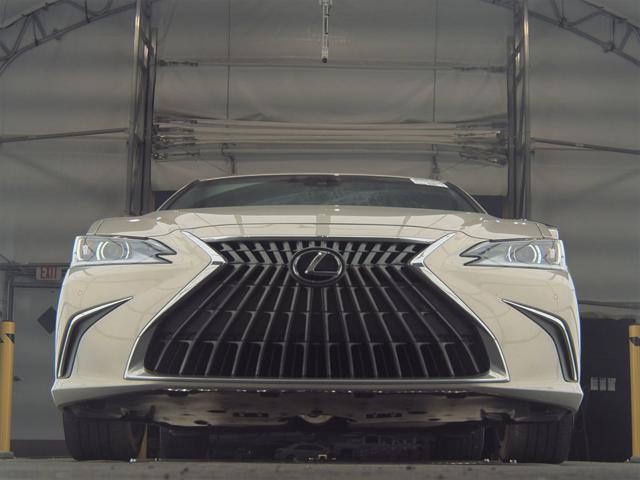 used 2024 Lexus ES 350 car, priced at $40,497