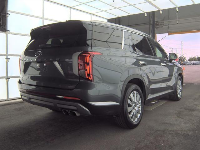 used 2024 Hyundai Palisade car, priced at $34,000