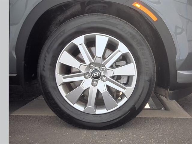 used 2024 Hyundai Palisade car, priced at $34,000