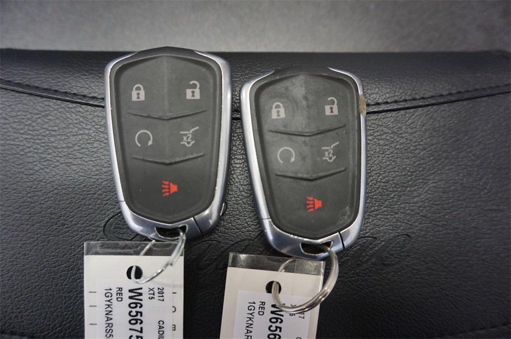 used 2017 Cadillac XT5 car, priced at $13,250