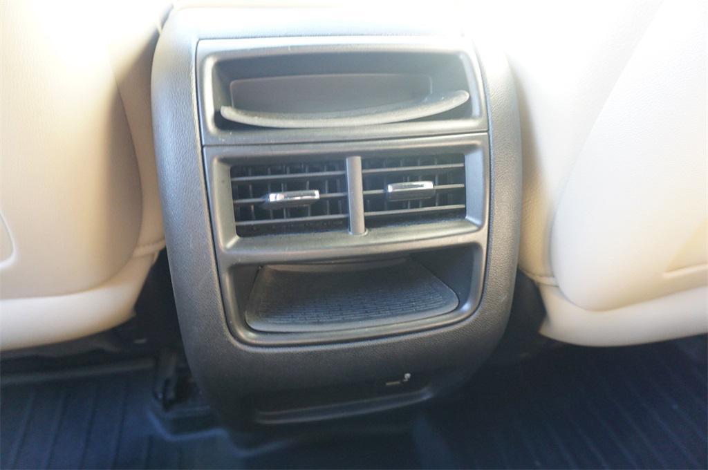 used 2017 Cadillac XT5 car, priced at $13,250