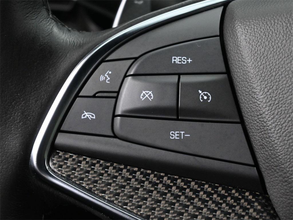 used 2022 Cadillac XT5 car, priced at $35,000