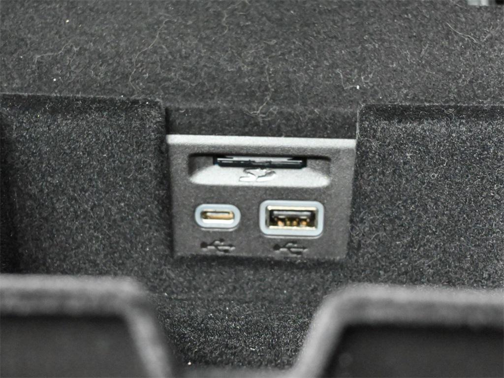 used 2022 Cadillac XT5 car, priced at $35,000