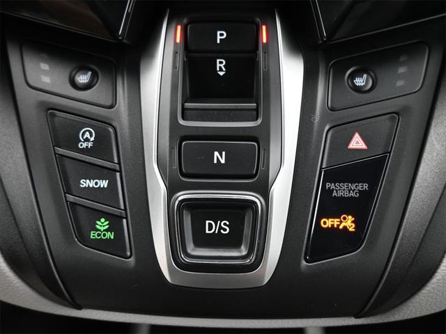 used 2024 Honda Odyssey car, priced at $40,500