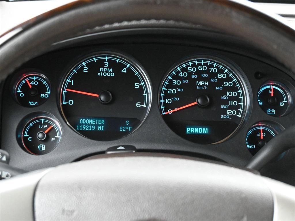 used 2012 GMC Yukon car, priced at $14,500