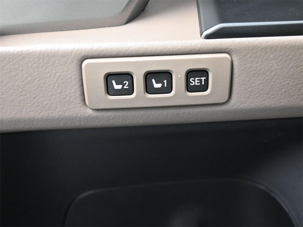 used 2023 Lexus GX 460 car, priced at $56,000