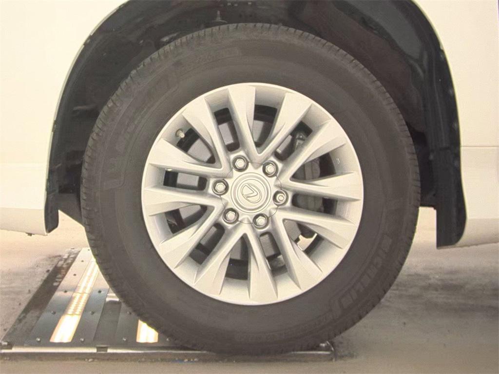 used 2023 Lexus GX 460 car, priced at $57,500