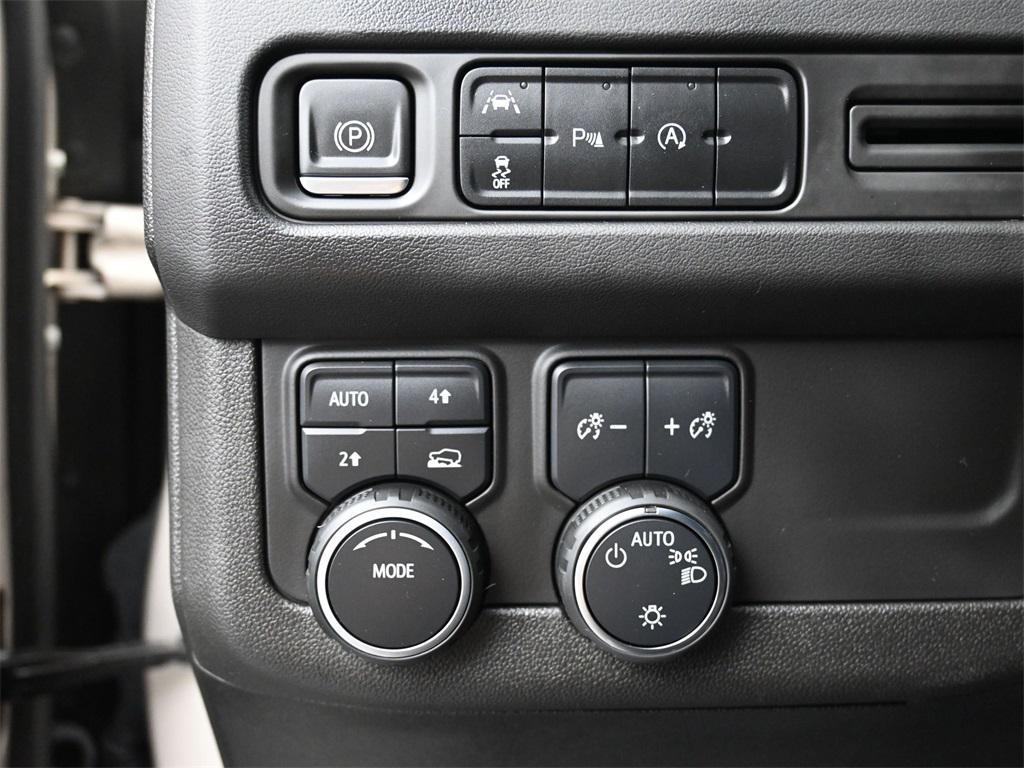 used 2023 Chevrolet Tahoe car, priced at $44,000