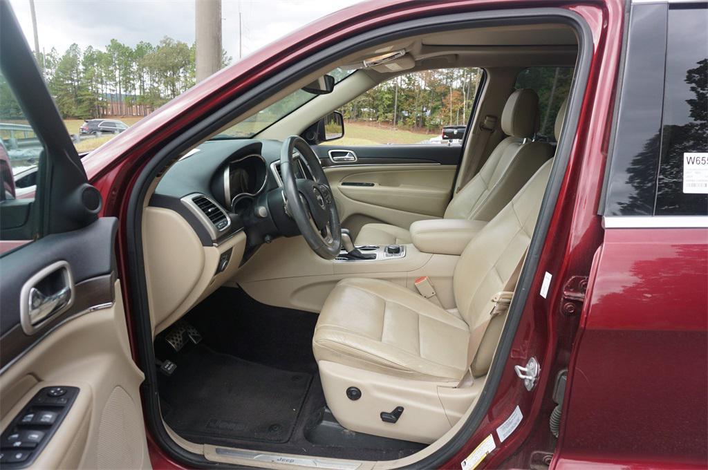 used 2017 Jeep Grand Cherokee car, priced at $13,500