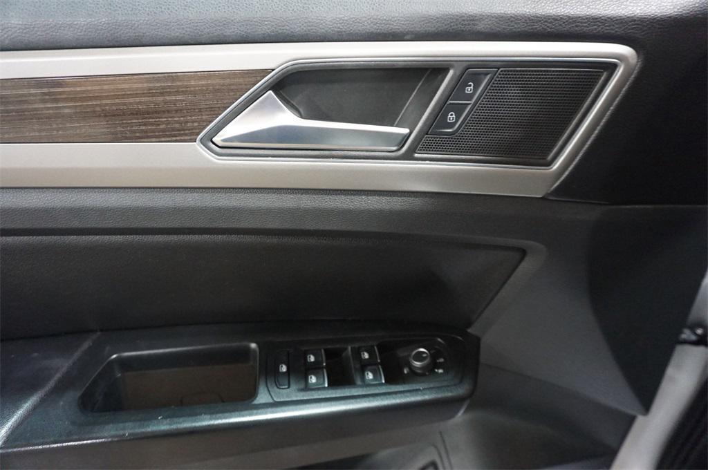 used 2019 Volkswagen Atlas car, priced at $19,000