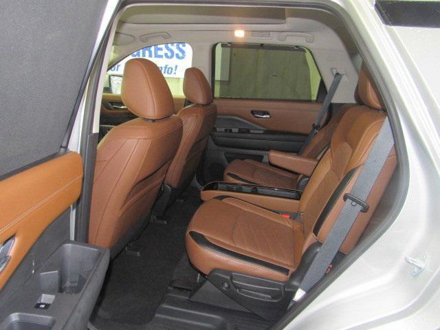 used 2022 Nissan Pathfinder car, priced at $38,997