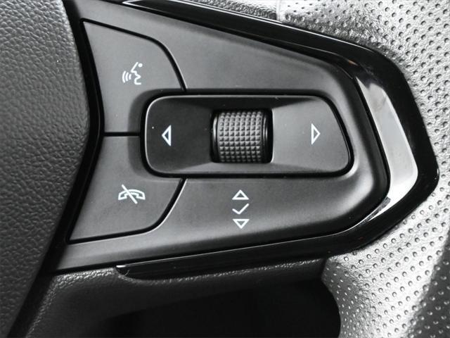used 2023 Chevrolet Bolt EUV car, priced at $21,250