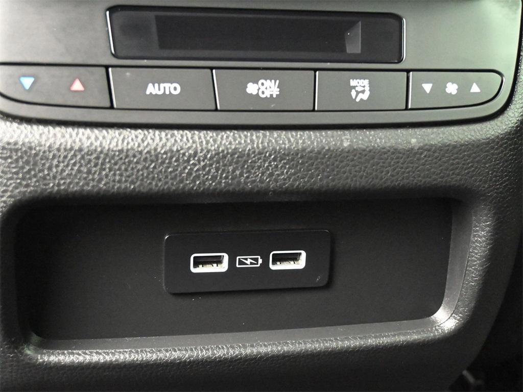 used 2023 Honda Pilot car, priced at $33,000