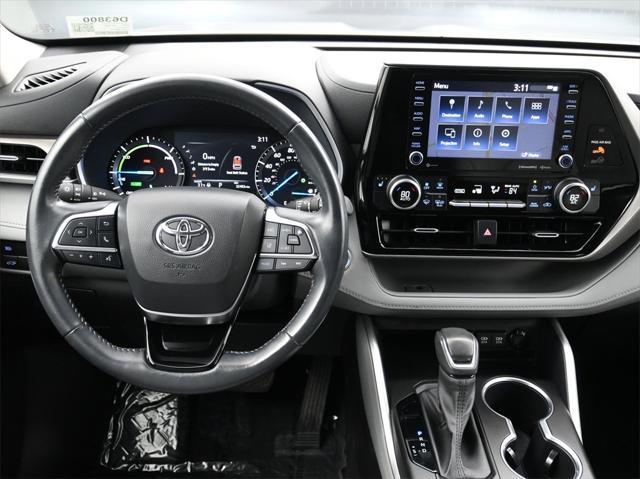 used 2020 Toyota Highlander Hybrid car, priced at $36,997