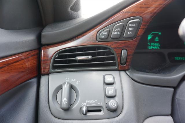 used 2003 Cadillac DeVille car, priced at $6,000