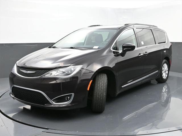 used 2017 Chrysler Pacifica car, priced at $17,094