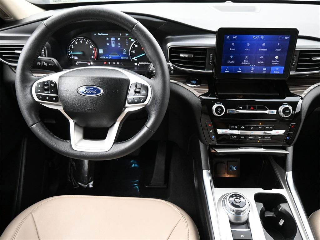 used 2024 Ford Explorer car, priced at $31,250