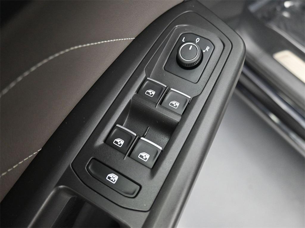 used 2023 Volkswagen Atlas car, priced at $29,250