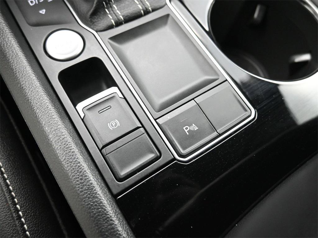 used 2023 Volkswagen Atlas car, priced at $29,250