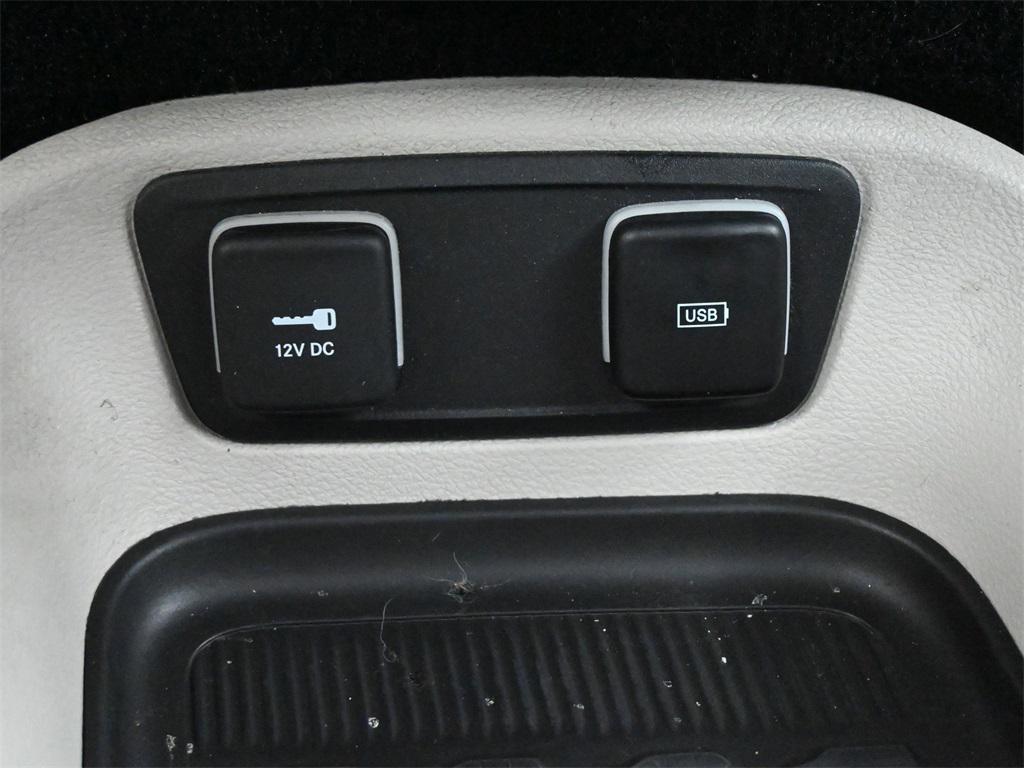 used 2017 Chrysler Pacifica car, priced at $12,000