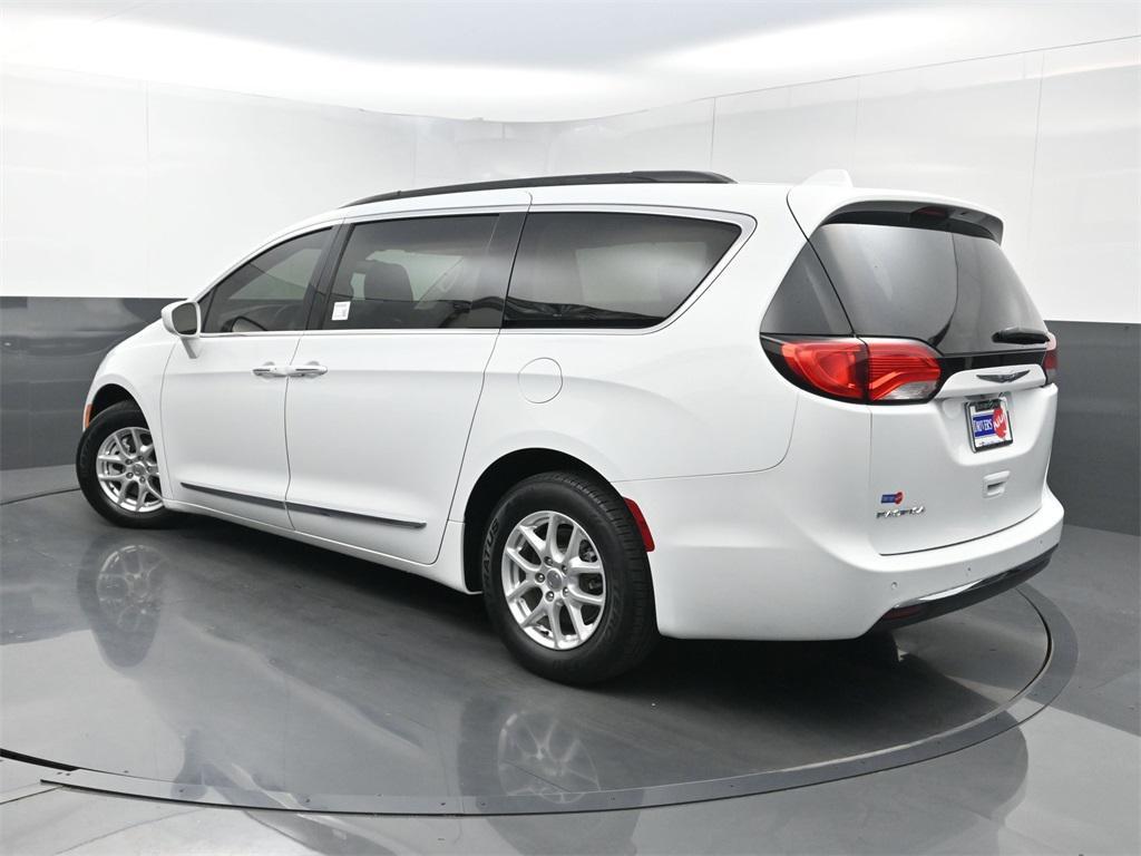 used 2017 Chrysler Pacifica car, priced at $12,000