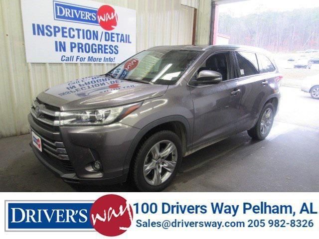 used 2019 Toyota Highlander car, priced at $23,436