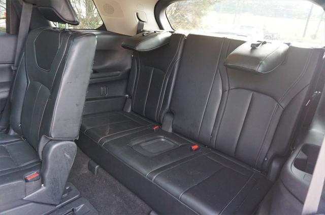 used 2023 INFINITI QX60 car, priced at $35,000