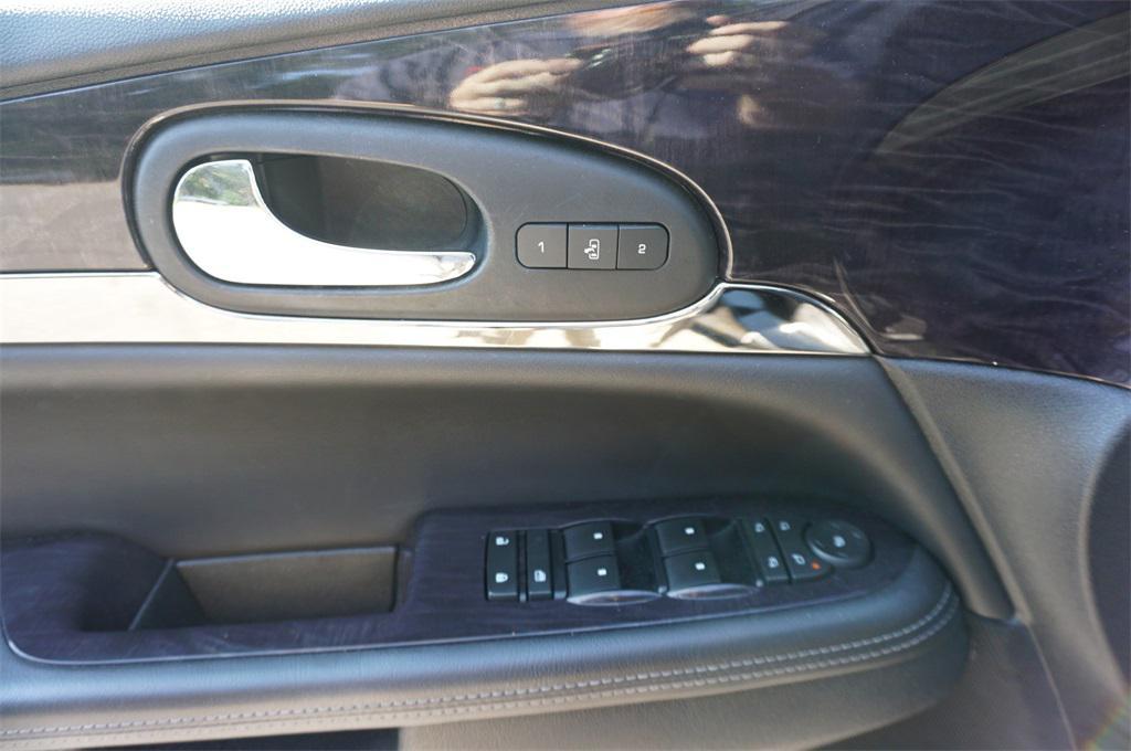 used 2017 Buick Enclave car, priced at $13,000