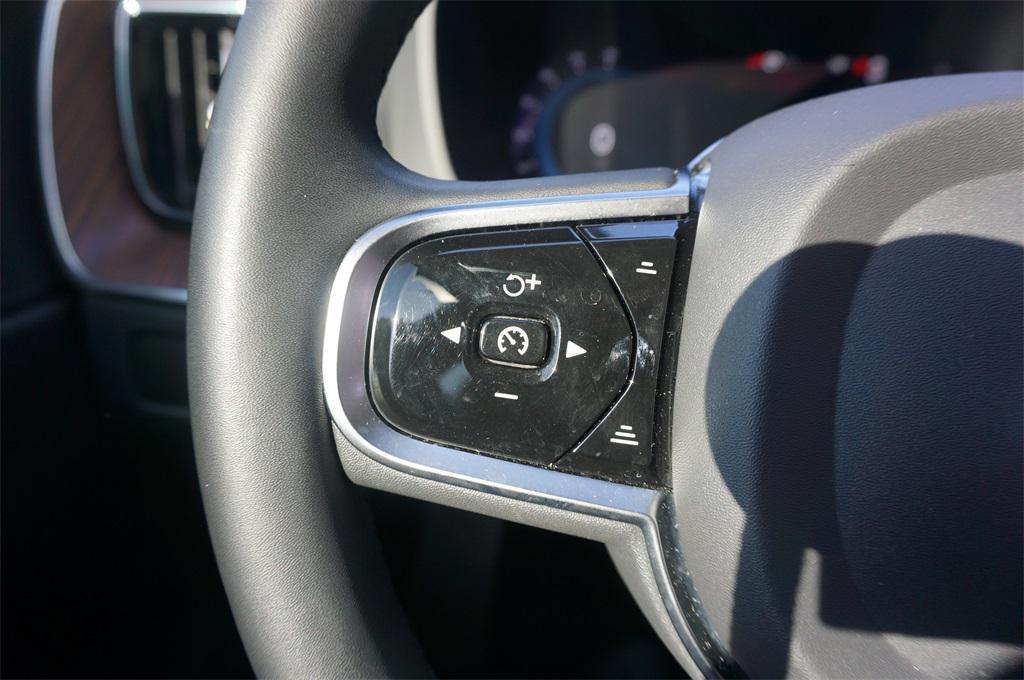 used 2023 Volvo XC60 car, priced at $35,000