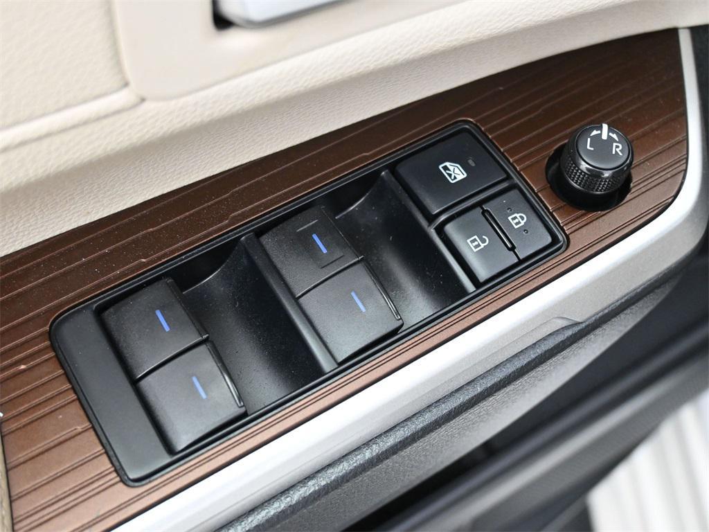 used 2021 Toyota Sienna car, priced at $32,500