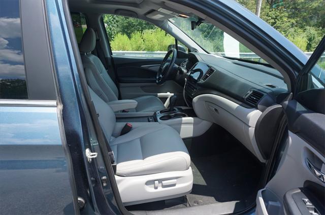 used 2020 Honda Pilot car, priced at $27,750