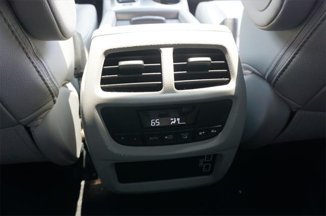 used 2020 Honda Pilot car, priced at $27,750