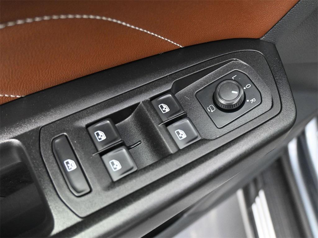 used 2021 Volkswagen Atlas car, priced at $26,500