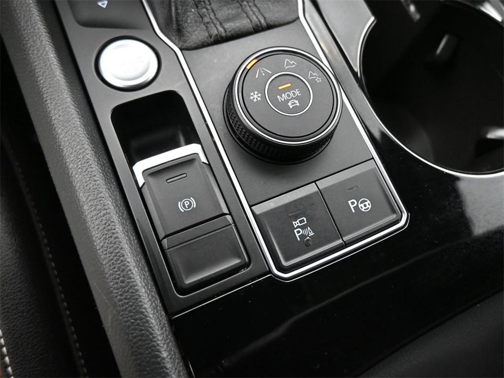 used 2021 Volkswagen Atlas car, priced at $26,500