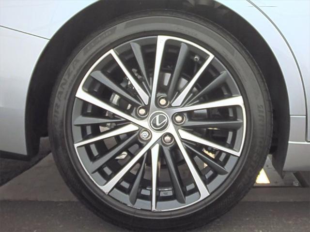 used 2024 Lexus ES 350 car, priced at $42,997