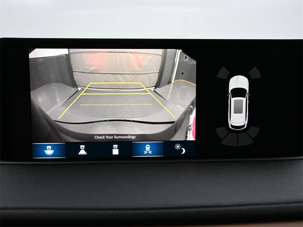 used 2023 Acura MDX car, priced at $41,500