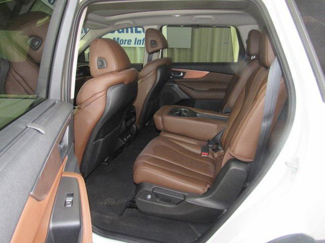 used 2022 Acura MDX car, priced at $40,497