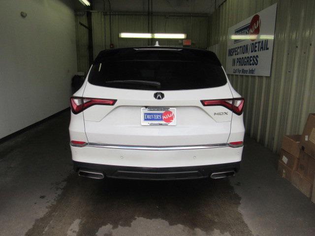 used 2022 Acura MDX car, priced at $40,497