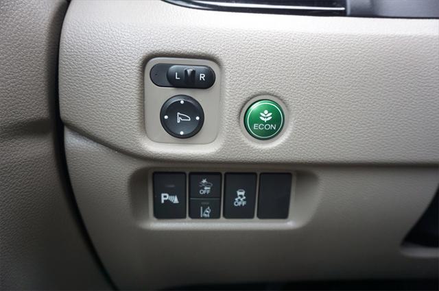 used 2022 Honda Pilot car, priced at $34,500