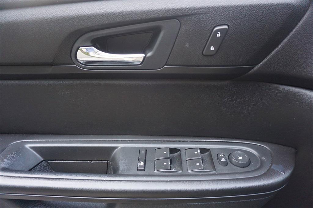 used 2017 Chevrolet Traverse car, priced at $11,750