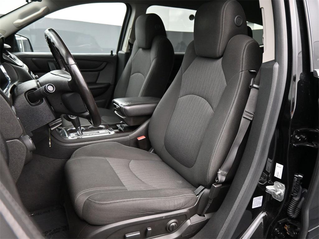 used 2017 Chevrolet Traverse car, priced at $11,500