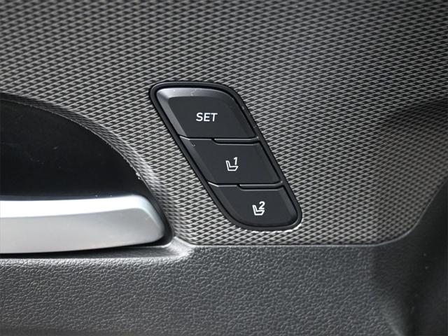 used 2020 Hyundai Santa Fe car, priced at $19,250