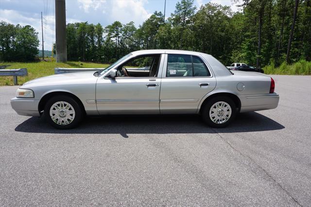 used 2008 Mercury Grand Marquis car, priced at $6,500