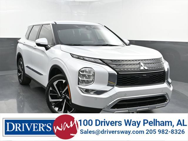 used 2022 Mitsubishi Outlander car, priced at $23,397