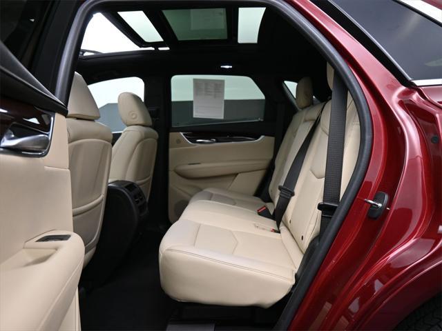 used 2017 Cadillac XT5 car, priced at $18,000