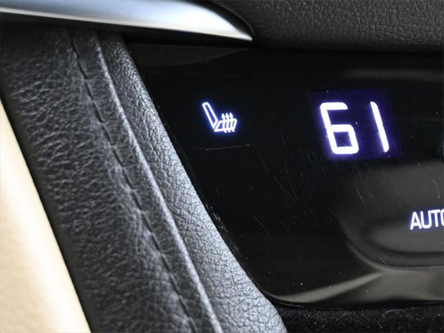 used 2017 Cadillac XT5 car, priced at $18,000